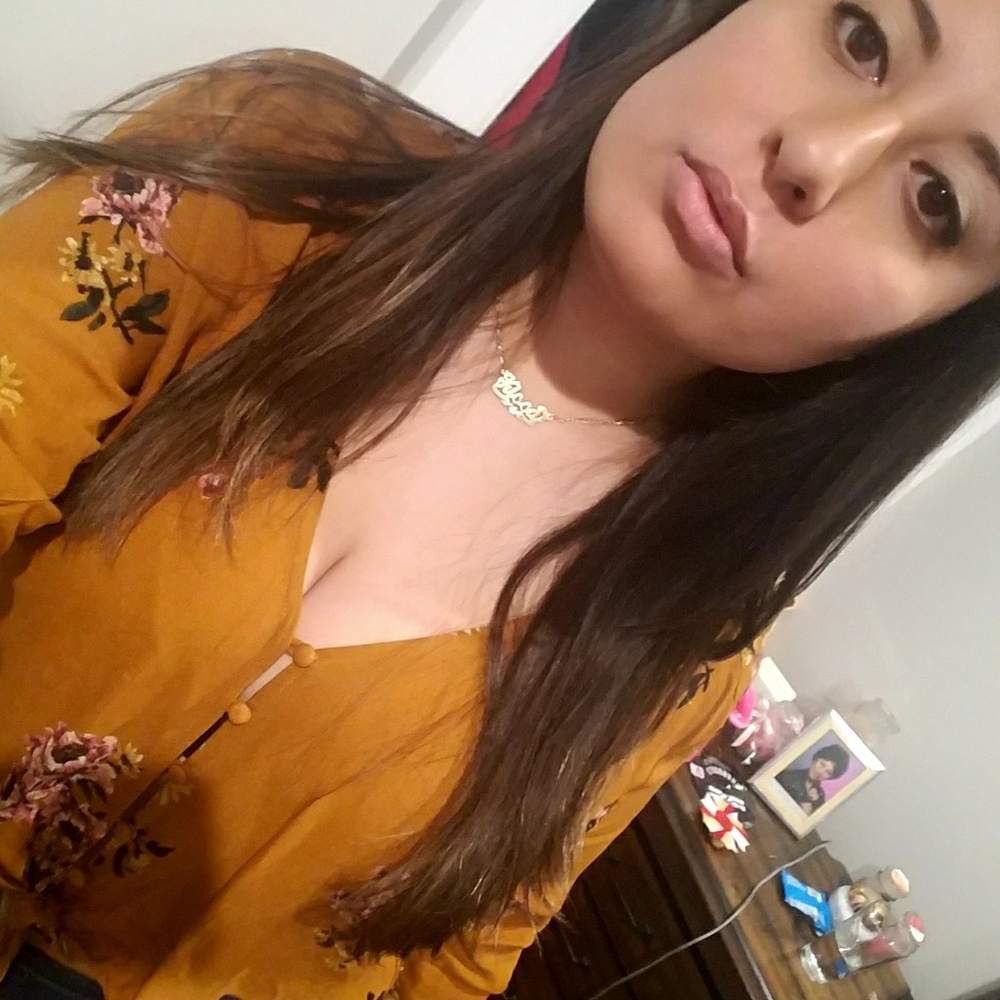 Meet your Posher, Karissa